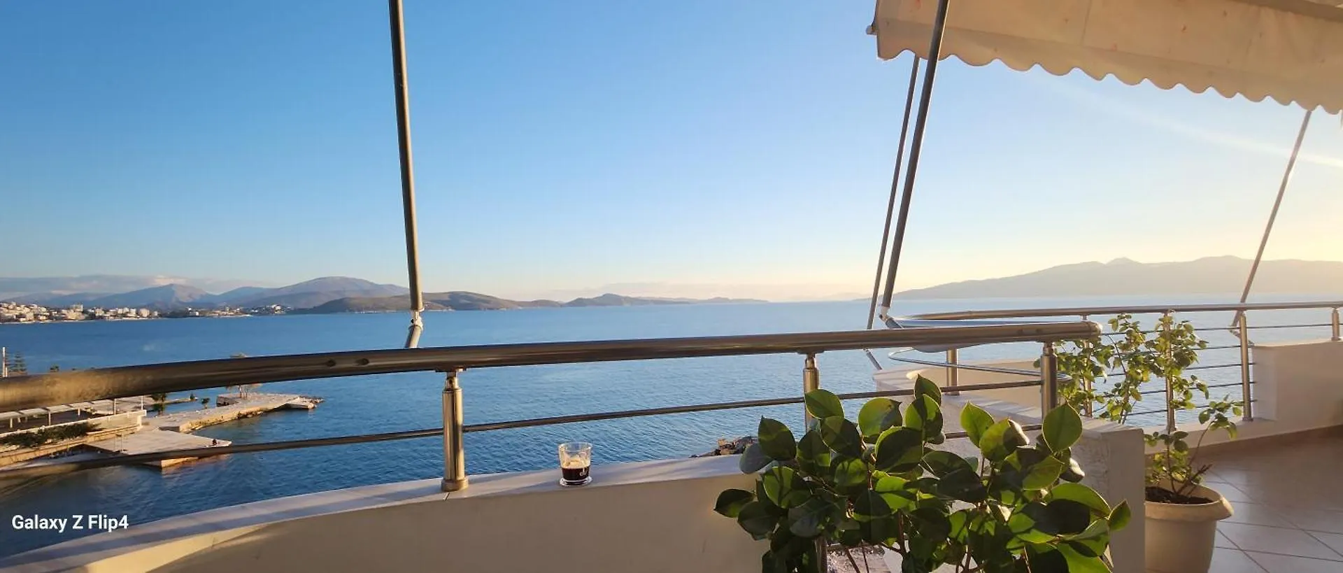 Alpha Seaside Apartment Sarandë