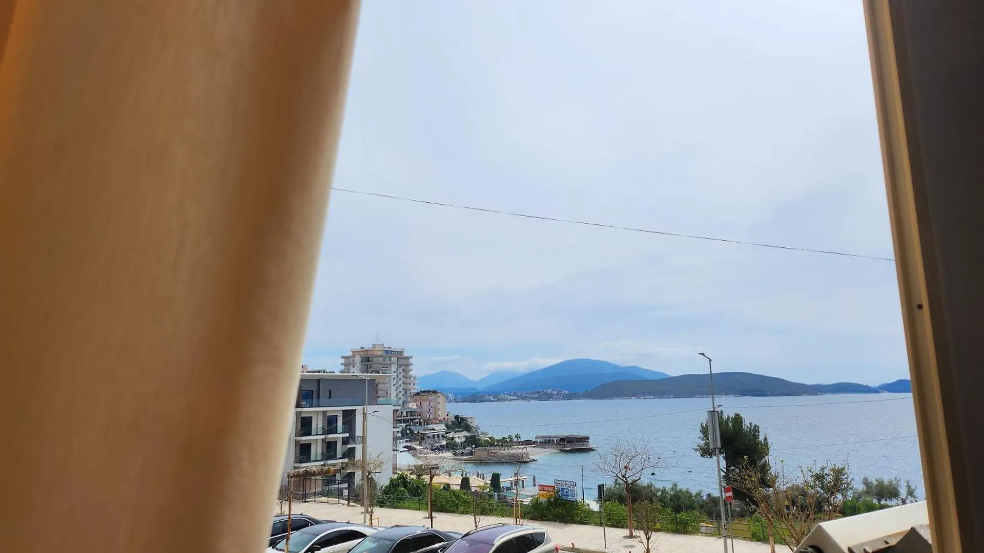 Alpha Seaside Apartment Sarandë