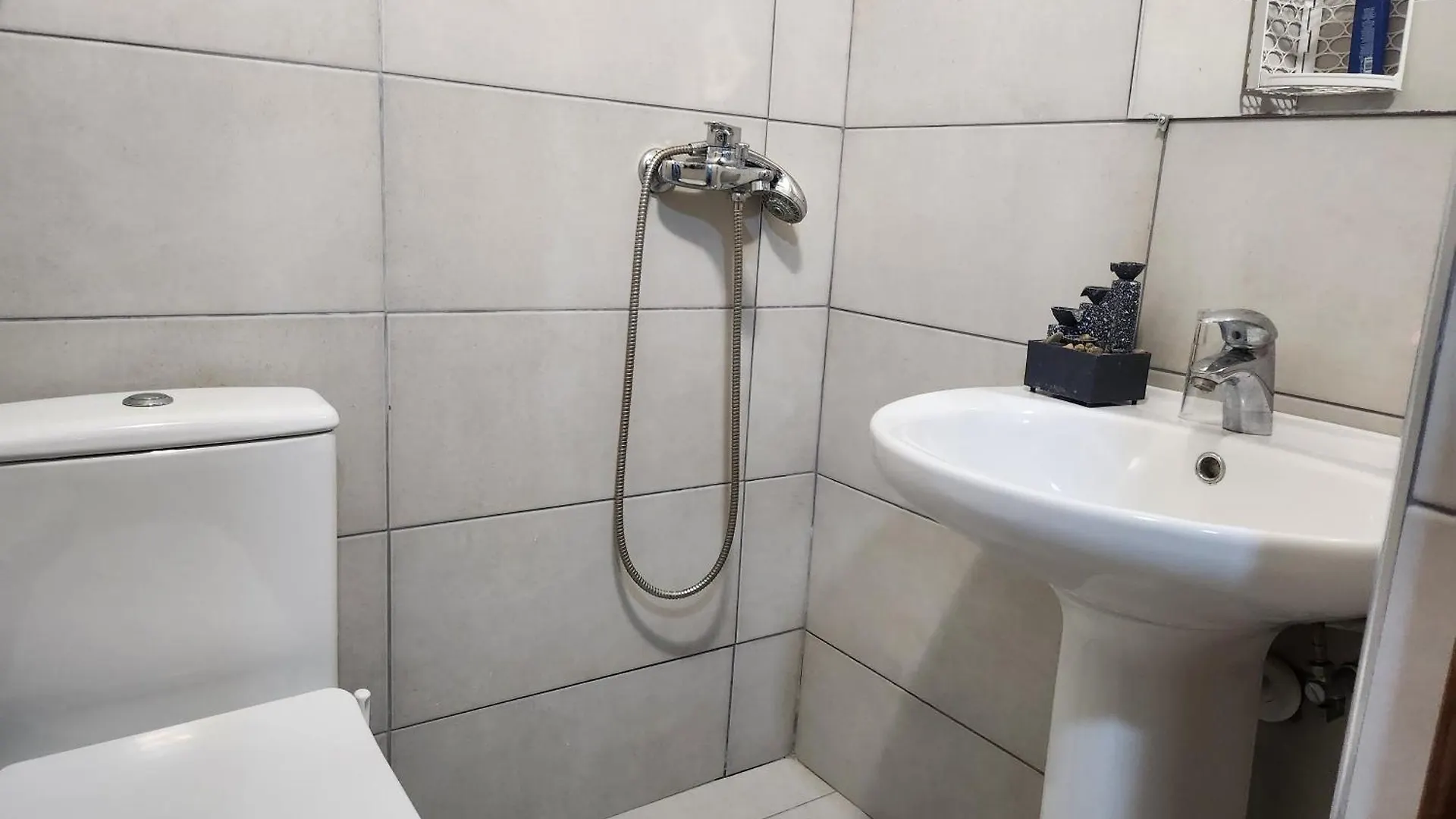 Alpha Seaside Apartment Sarandë